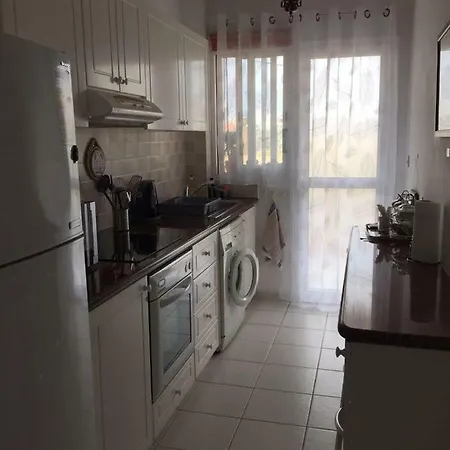 апартамены Pafia Gardens Apartament *